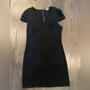 Black V-Neck bodycon Dress